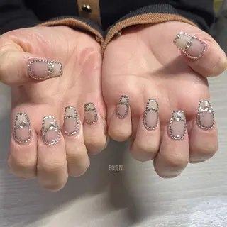 ネイル I pinknail 韓国風·持ち込み専門のネイルデザイン