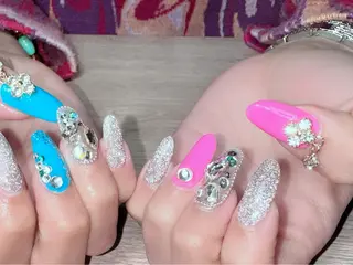 ネイル 新山 聖のネイルデザイン