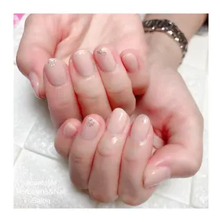 ショート ネイル 👑enen style👑のネイルデザイン