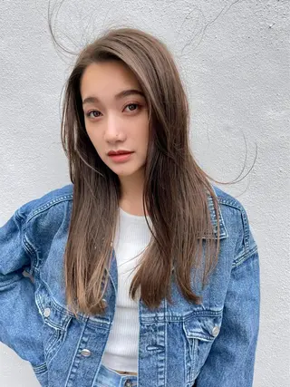 ロング カラー レイヤー べージュ 白石研太のヘアスタイル