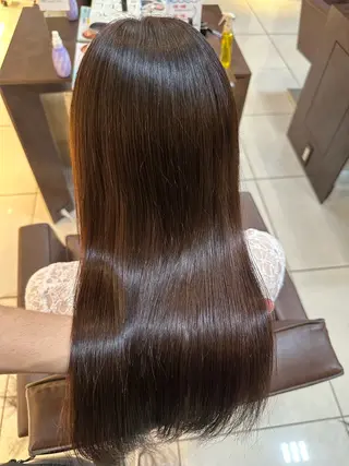 ロング カラー 海外風センターパート 健人のヘアスタイル