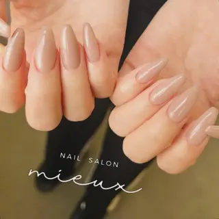 ネイル nailsalon mieuxのネイルデザイン