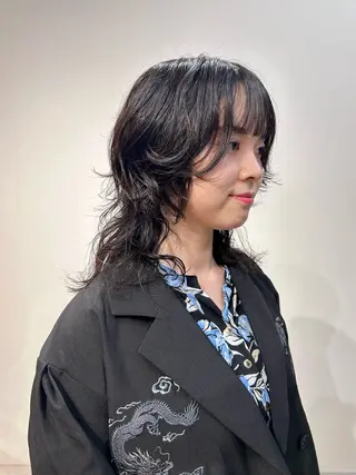 ミディアム みうら ありさのヘアスタイル