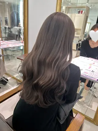 ロング カラー 透明感カラー 古山 結季🌙🖤のヘアスタイル