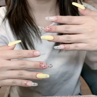 ネイル 🍄Rina🍄 韓国風ネイルのネイルデザイン