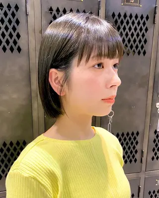 ショート カラー ERI  / newi町田のヘアスタイル