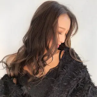 ロング カラー Rina のヘアスタイル