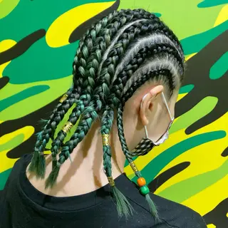 髪に魔法をかける🪄 💖💫編み込みヘアのヘアスタイル