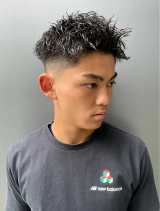 メンズ SEIYA メンズパーマ職人のヘアスタイル