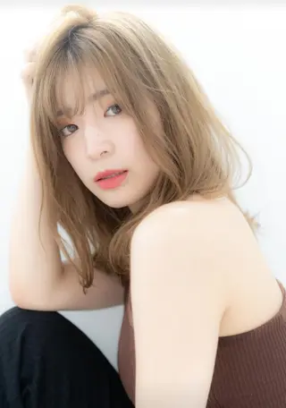ロング カラー Stella Lux ステラ ルークスのヘアスタイル