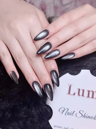 ネイル Lumi Shinokuboのネイルデザイン
