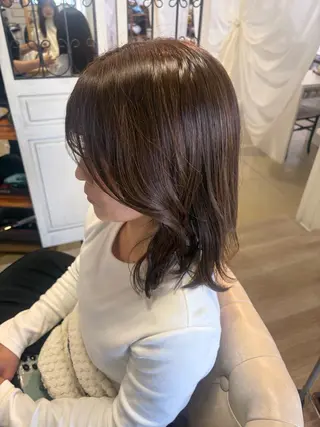 ミディアム カラー Rio /eMu☆･:*のヘアスタイル