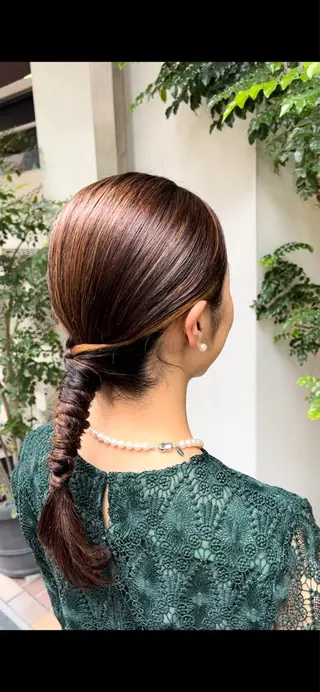 セミロング 早稲田 千尋のヘアスタイル