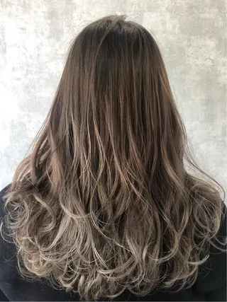 ロング カラー パーマ ヘアアレンジ 土畑 博矢のヘアスタイル