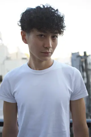ミディアム パーマ メンズ メンズ専門ブリー チカラー⚡️リュウジのヘアスタイル