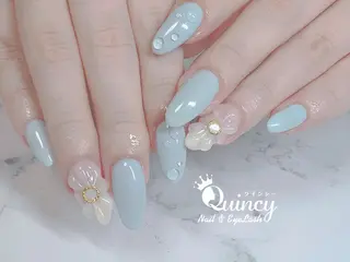 セミロング Quincy Nail&Eyelash所属・Quincy ネイル&アイラッシュのマツエク・マツパデザイン