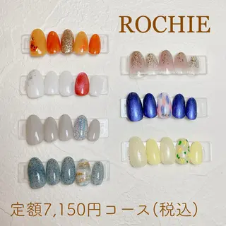 ネイル ROCHIE ロキエ(まなみ)のネイルデザイン
