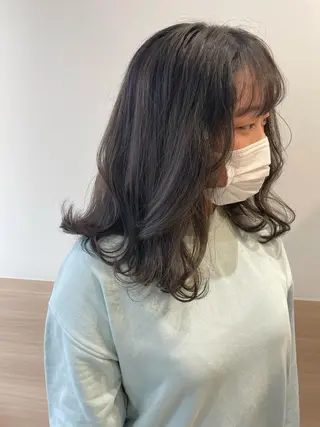 ミディアム 天野 瑠真のヘアスタイル