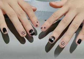 ネイル 里奈 Nailのネイルデザイン