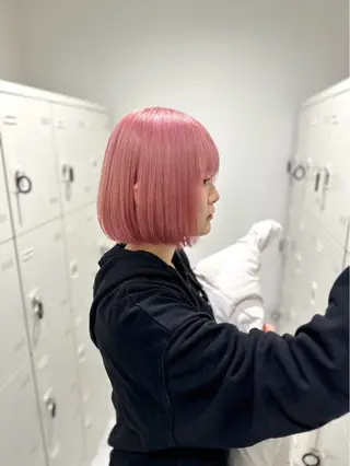 ミディアム カラー 履歴修正屋さん／ ブロンド／ホワイトのヘアスタイル