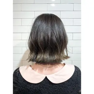 ミディアム EIGHT plum TOKIOリミテッドのヘアスタイル