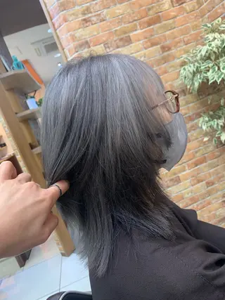 ミディアム カラー EARTH kazu🐰のヘアスタイル