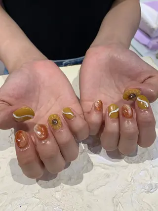 ネイル マキノ ユイのネイルデザイン