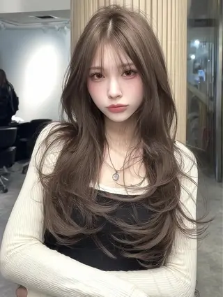 ロング カラー 祖慶 歩のヘアスタイル