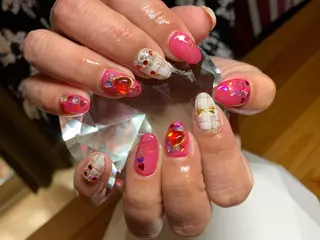 ネイル LAVISH nail salonのネイルデザイン