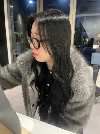 ロング カラー yoke所属・haruka kobayashiのヘアスタイル