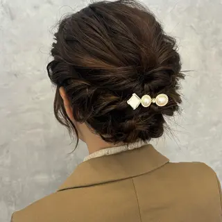 ミディアム ヘアアレンジ NUMBER_ ユイナのヘアスタイル