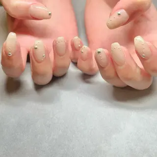ネイル YUKO🩶 sofa立川のネイルデザイン