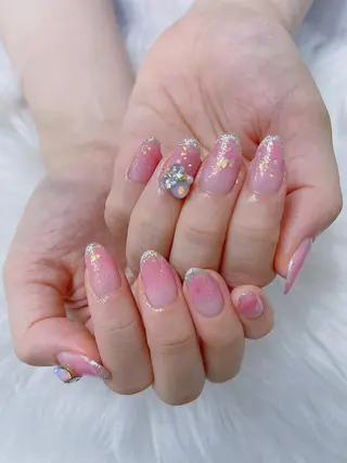 ネイル FF フィフィネイルサロンのネイルデザイン