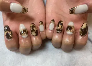 ネイル ネイルリボン 受付スタッフのネイルデザイン