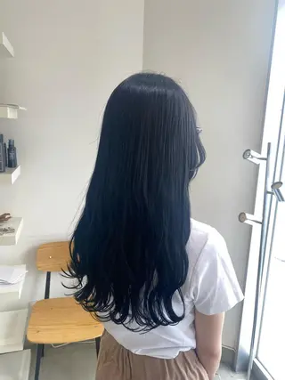 ロング カラー 堀越 美羽のヘアスタイル