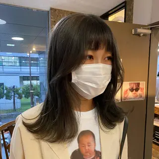 セミロング カラー Pia ツボイ ケイタのヘアスタイル