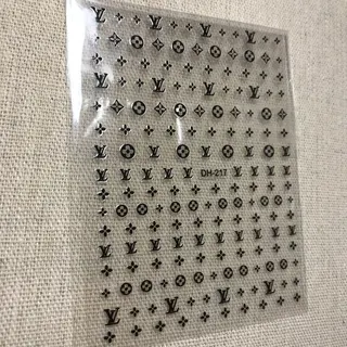 ネイル 💅chainail _aiのネイルデザイン