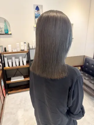 ミディアム カラー 坂井田 浩樹のヘアスタイル