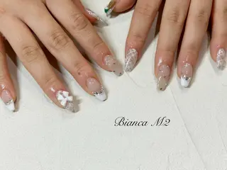 カラー ネイル Bianca Suzukiのネイルデザイン
