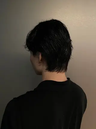 ショート メンズ 吉田一輝 外国人パーマのヘアスタイル