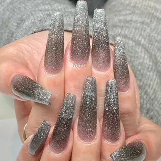 ネイル VOGUE ×SWANのネイルデザイン