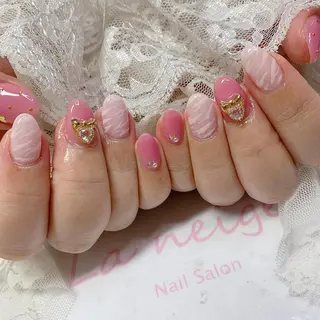 ネイル La neige* yuki 🐩🌙のネイルデザイン