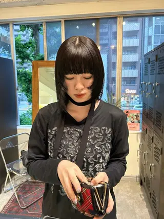 ミディアム カラー 薄暮 マツイ レンのヘアスタイル