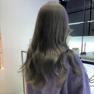 ロング カラー 相川 愛実のヘアスタイル