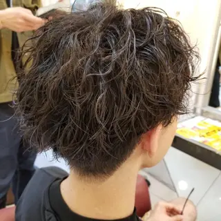 パーマ メンズ 瀬川 茉衣子のヘアスタイル