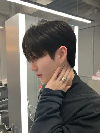 メンズ NARE所属・アイカ🐺 ナチュラル韓国ヘアのヘアスタイル