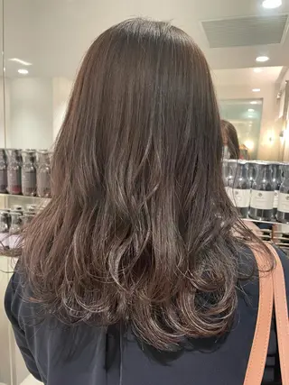 セミロング カラー 🪞透け感&韓国ヘア 🪞honokaのヘアスタイル