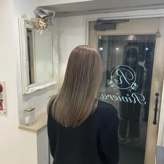 ロング カラー ミルクティーベージュ /三村克彦のヘアスタイル