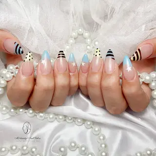 ネイル M2 BEAUTY Marieのネイルデザイン