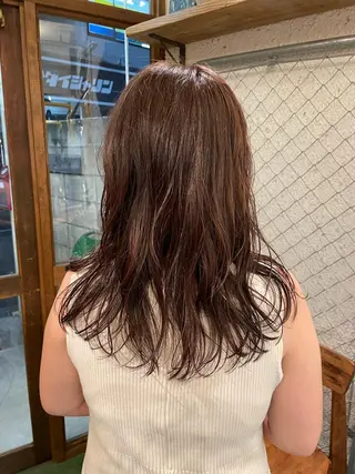 セミロング カラー パーマ hazuki 🌝のヘアスタイル